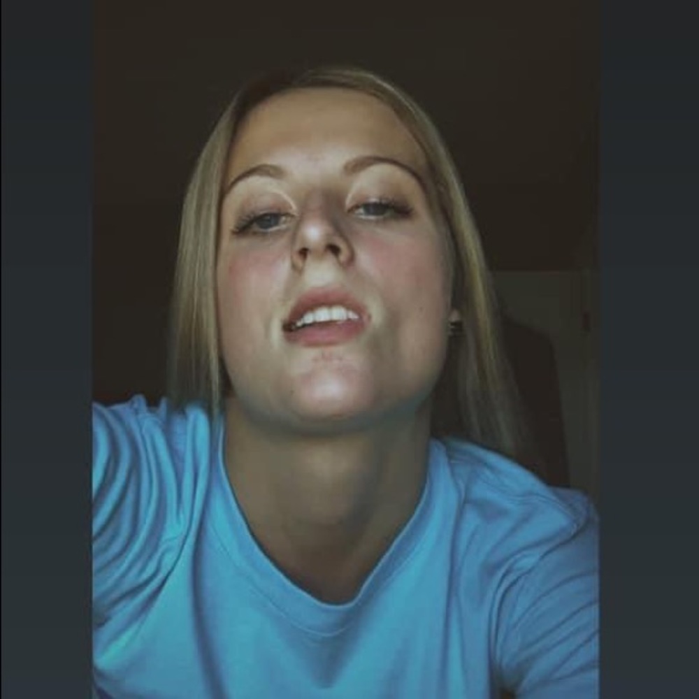 Meet your Posher, Haleigh